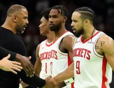 PG电子试玩官网-火箭不敌快船，遭遇两连败