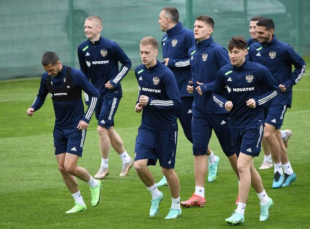 PG平台-德国队在罗马尼亚客场获胜，稳固排名的简单介绍