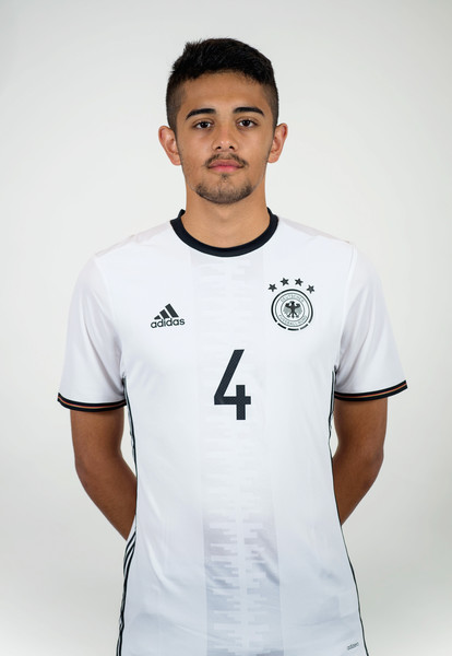 PG电子试玩-包含亚琛取胜猫腻屡现，占据德乙升级席位的词条