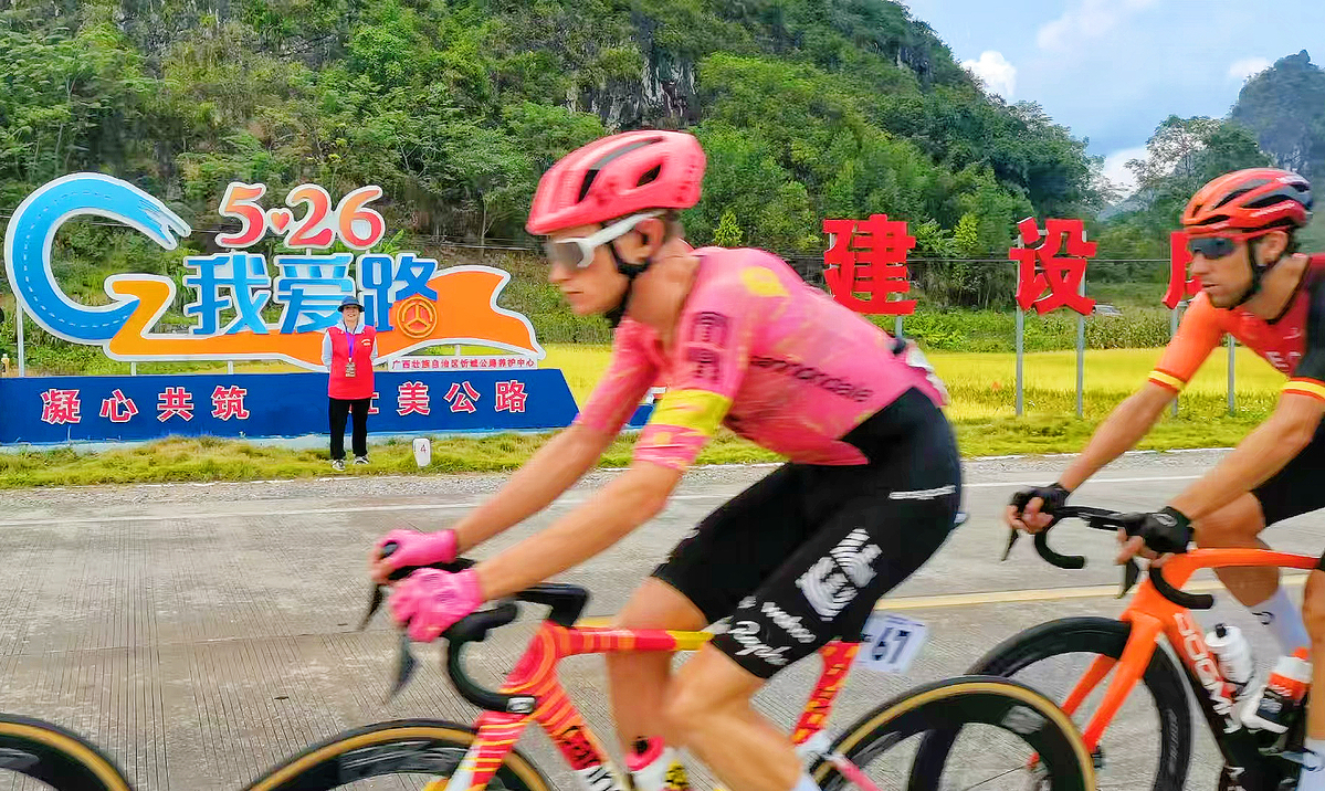 PG电子游戏-包含自行车赛道上的风驰电掣，速度无敌的词条