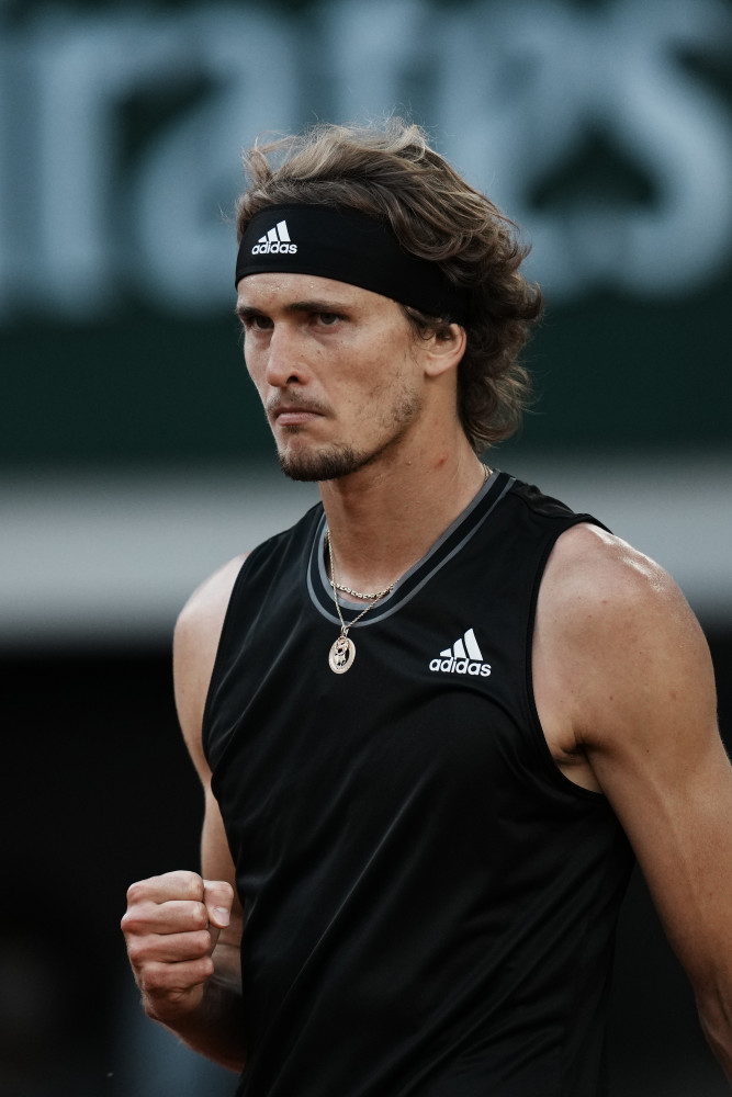 PG电子官网-美国网球队逆转英国网球队，兹维列夫高光表现的简单介绍