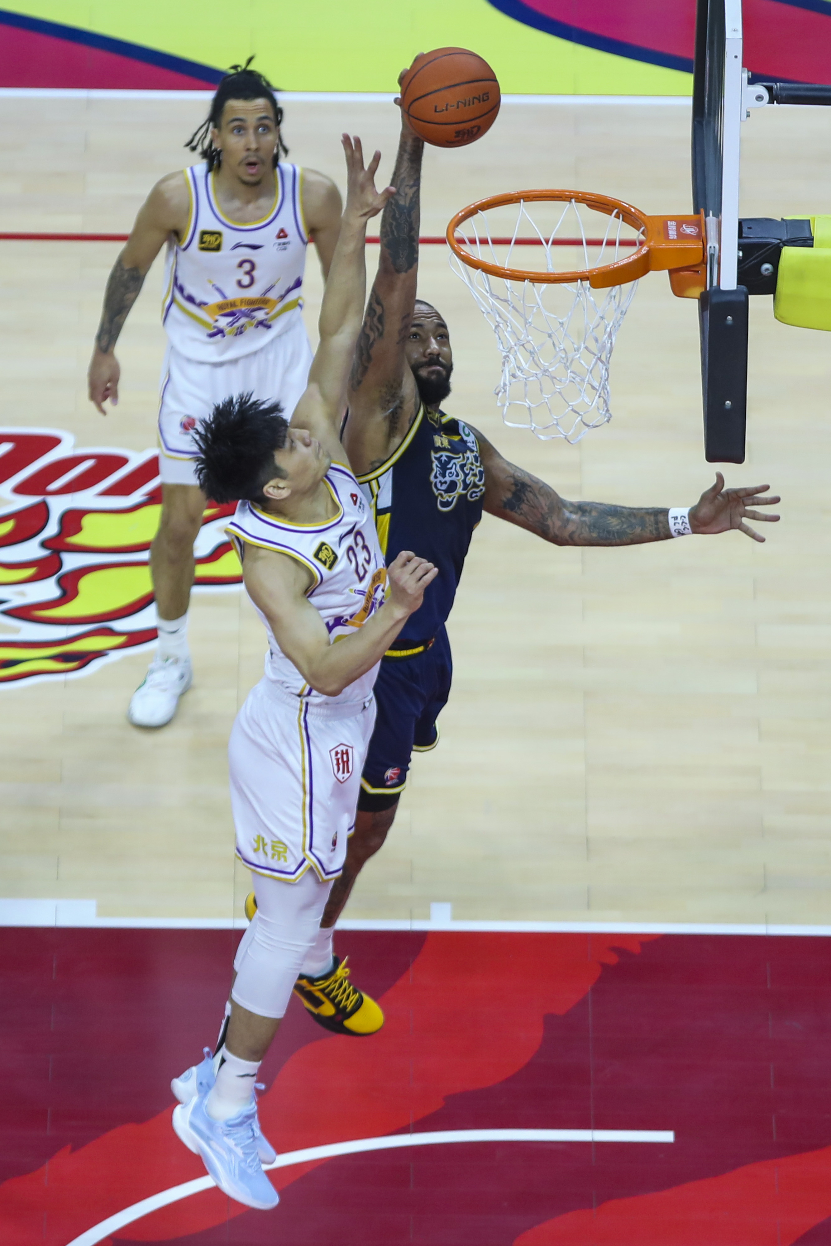 PG电子游戏-广东队豪取胜利，击败黑龙江队